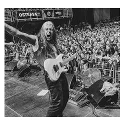 Frank Blackfire - Back On Fire ( Oxblood Vinyl )